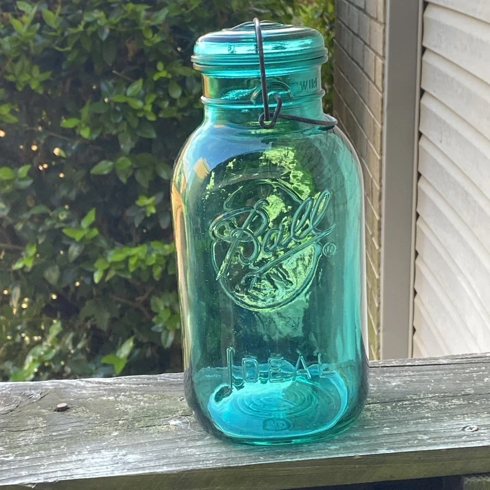 Vintage Ball Ideal Bicentennial Eagle Half-Gallon Mason Jar USA w/Wire Bail Blue